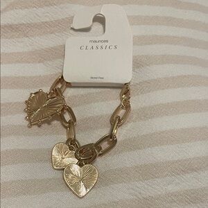 FREE in bundle Maurices Gold Heart Link Bracelet NWT